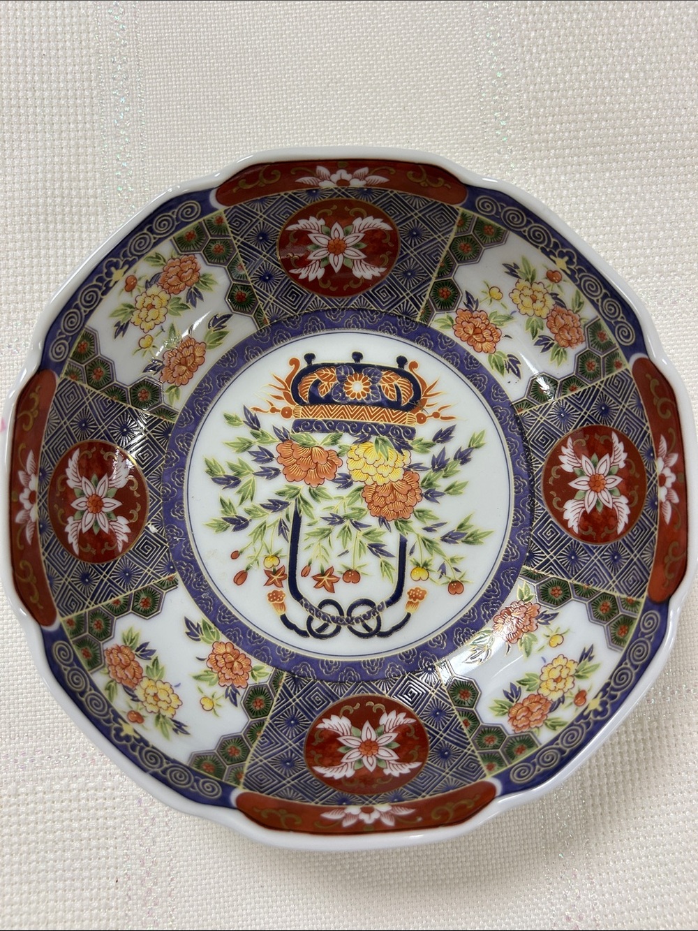 Decorative vintage Toyo  Floral Porcelain Bowl in Multicolor